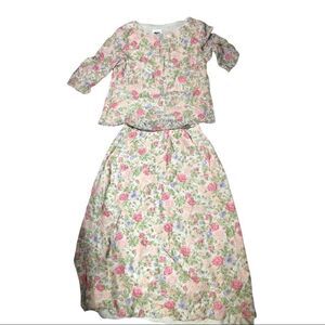 Vintage Leslie Faye floral two piece blouse/skirt